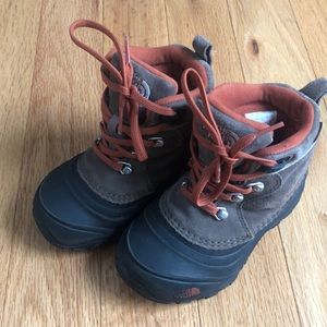 North face boots size 11 winter
